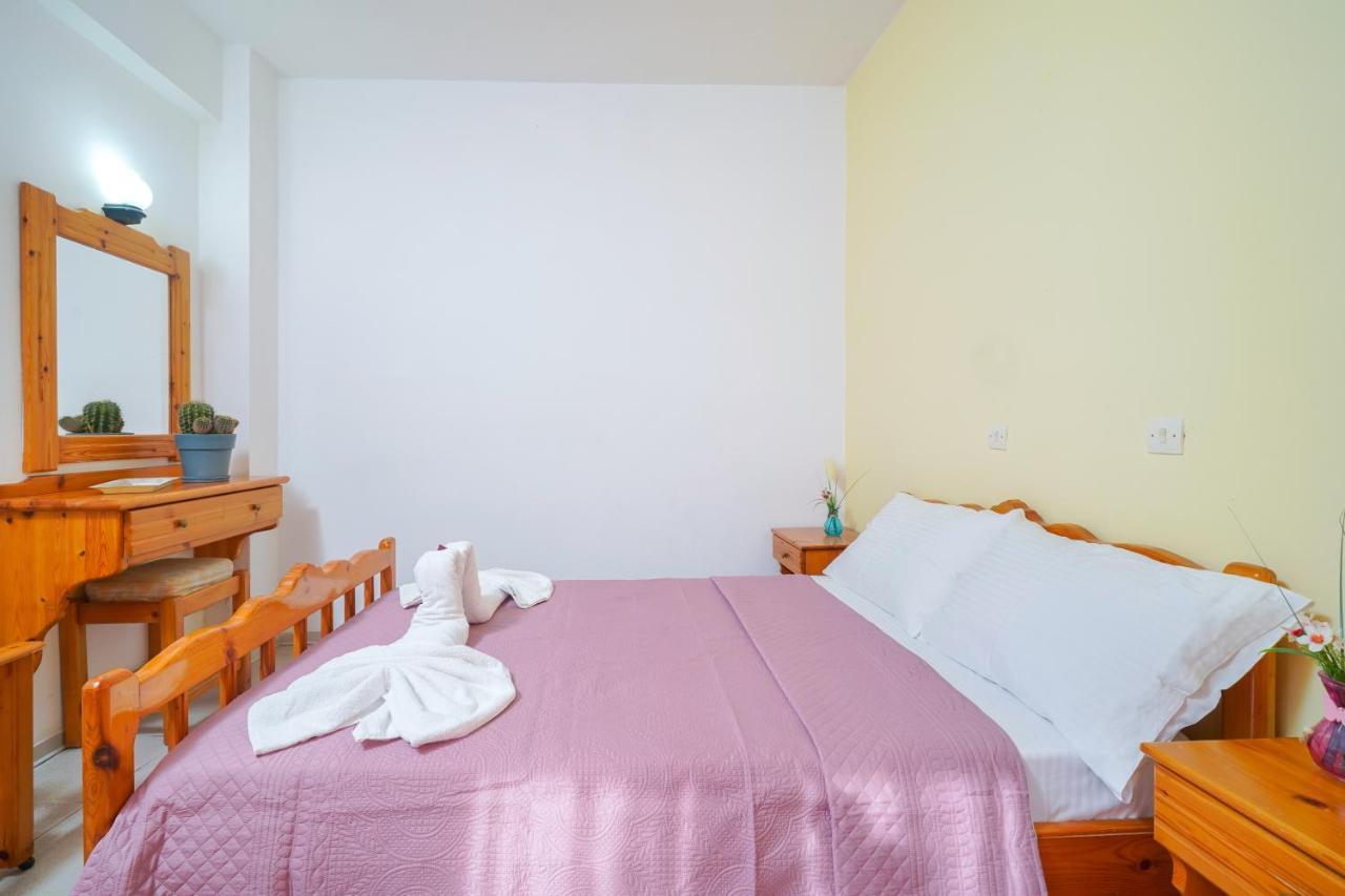 Penelopi Apartments Liménasz Kültér fotó
