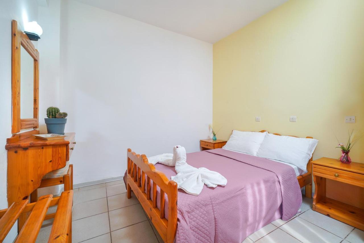 Penelopi Apartments Liménasz Kültér fotó