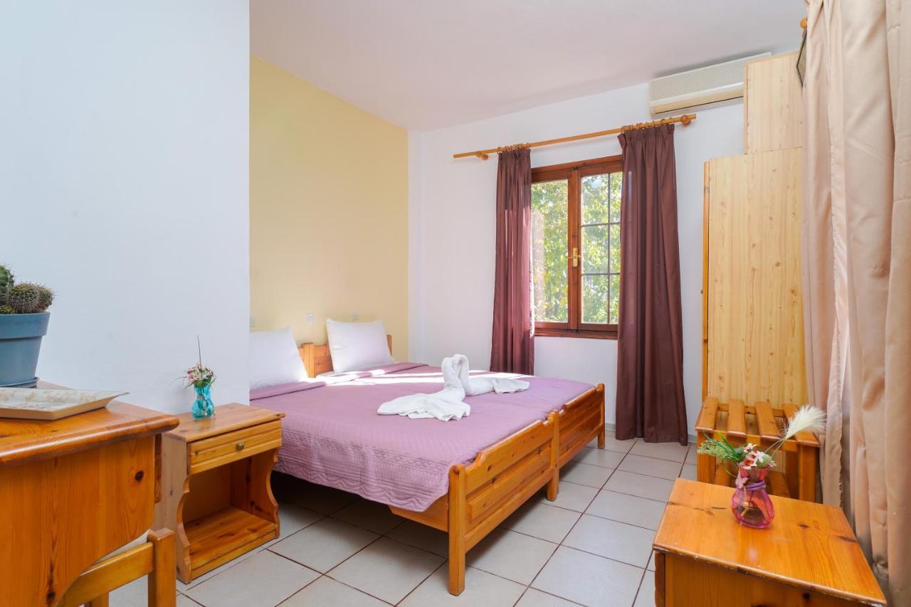 Penelopi Apartments Liménasz Kültér fotó
