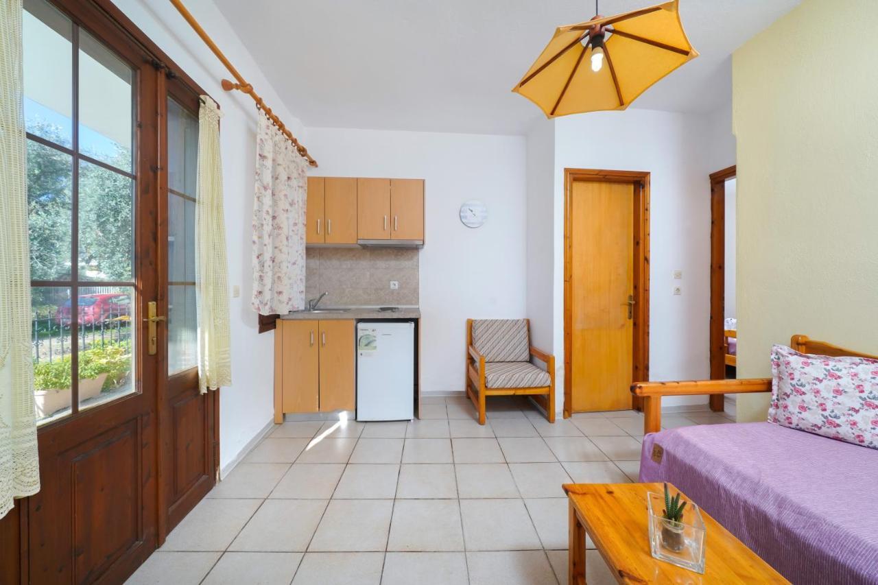 Penelopi Apartments Liménasz Kültér fotó