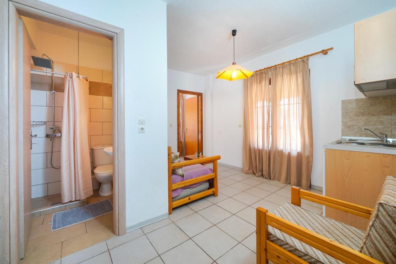 Penelopi Apartments Liménasz Kültér fotó