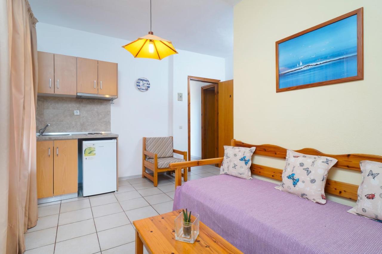 Penelopi Apartments Liménasz Kültér fotó